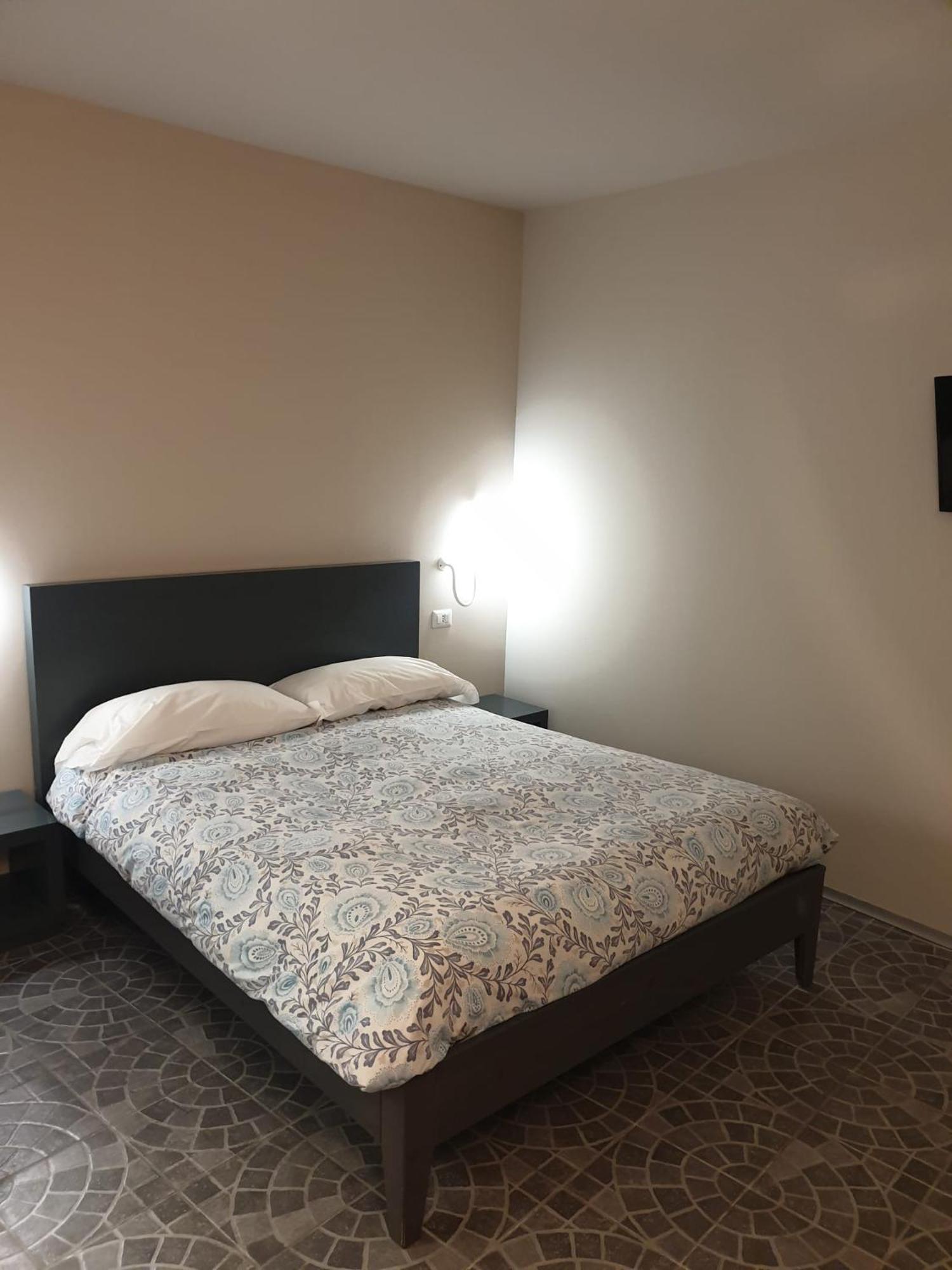 אורטה סאן ג'יוליו Piccolo Hotel Olina מראה חיצוני תמונה