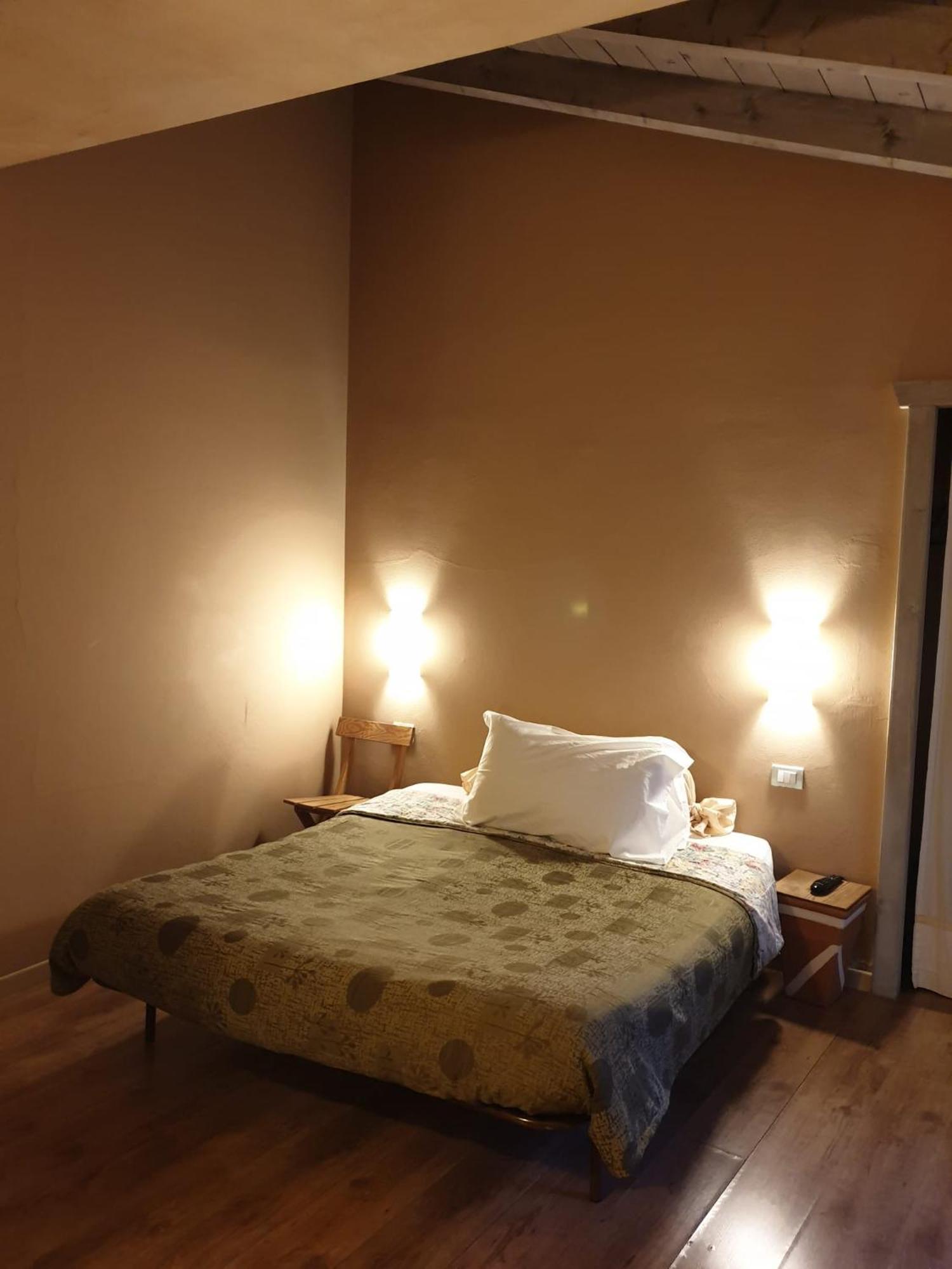 אורטה סאן ג'יוליו Piccolo Hotel Olina חדר תמונה